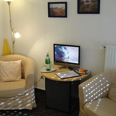 בית הארחה Haus Broring Garni באד צווישנהם