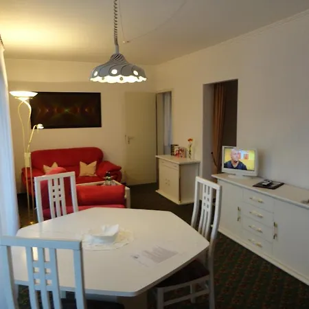Haus Broring Garni בית הארחה באד צווישנהם